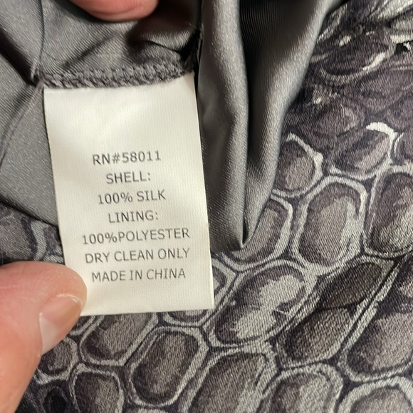 David Meister Silk Long Sleeve Knee Length Midi Dress Gray Snake Womens Size 12 - Picture 7 of 9